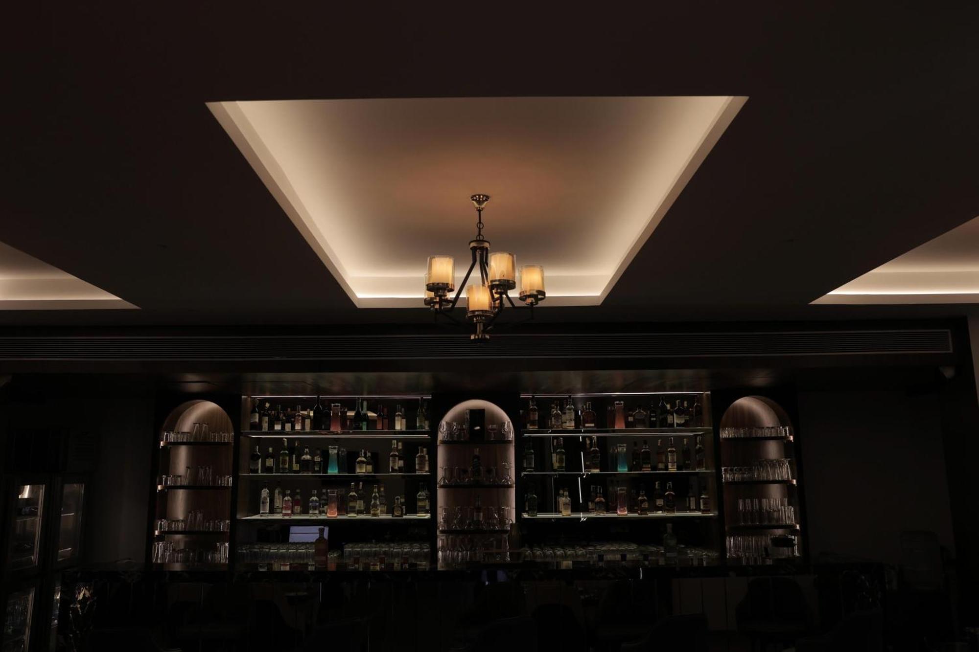 Hotel Carnival Parbhani Екстериор снимка