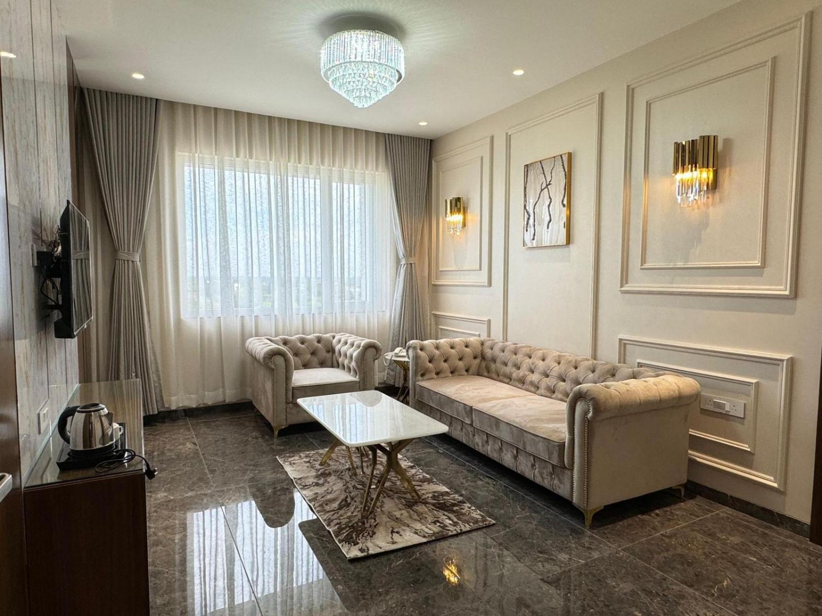 Hotel Carnival Parbhani Екстериор снимка