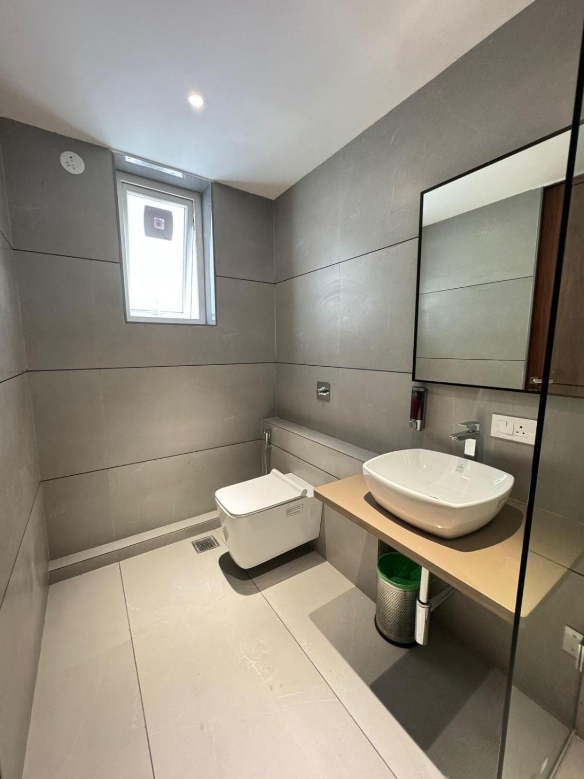 Hotel Carnival Parbhani Екстериор снимка